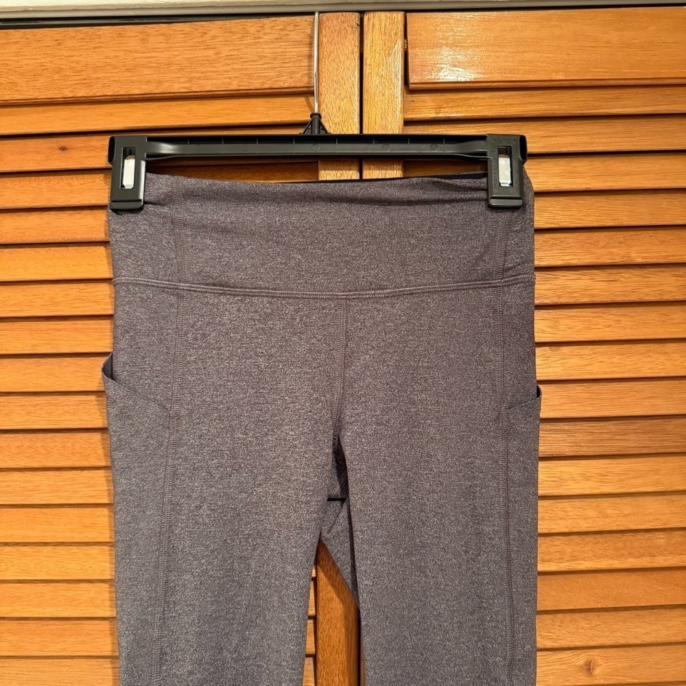 Lululemon Align 28” Grey and Black Athletic Active Leggings Sz 2 - Picture 2 of 7